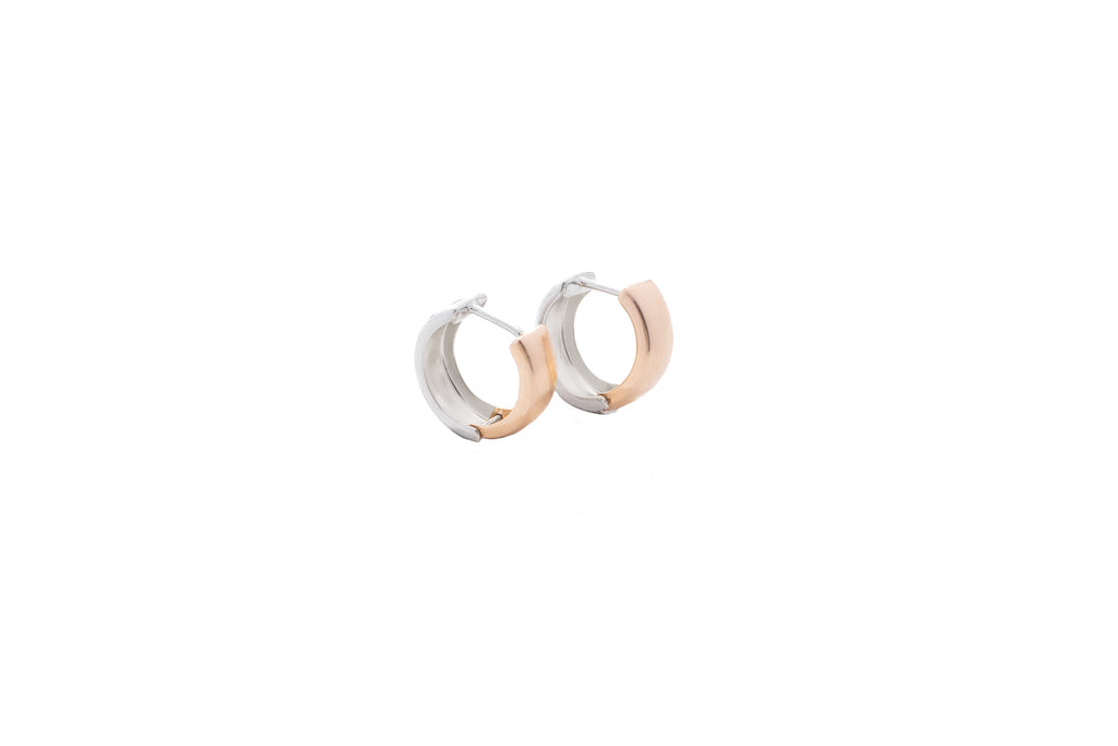 Aretes Huggie Bicolor - Oro Amarillo y Blanco 10k